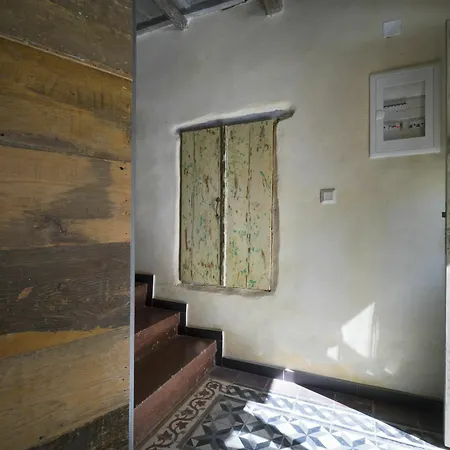 Evans House Apartment *