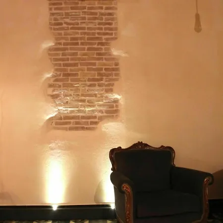 Evans House *