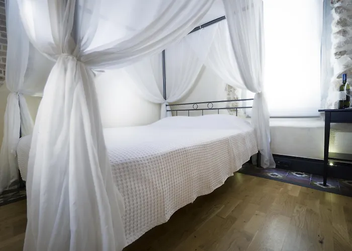 Evans House * 하니아