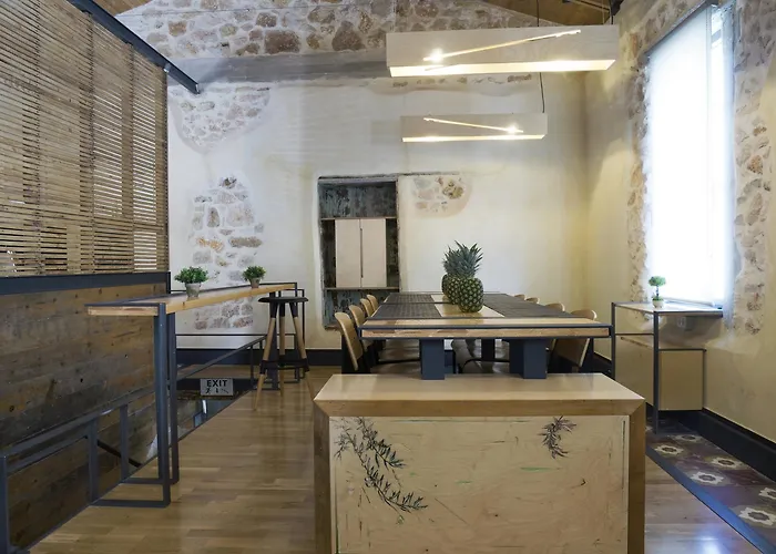 Evans House Apartment *