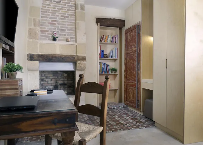 Evans House 아파트 하니아