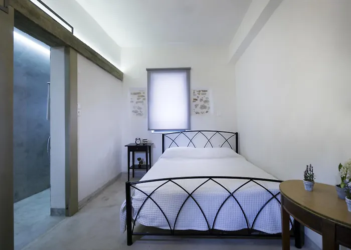 Апартаменты Evans House *