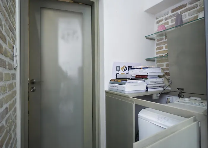 Evans House Апартаменты Ханья