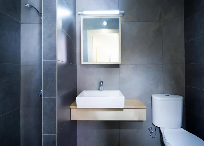 Апартаменты Evans House *