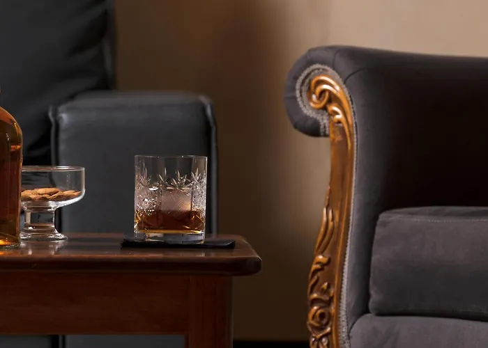 Evans House Апартаменты *